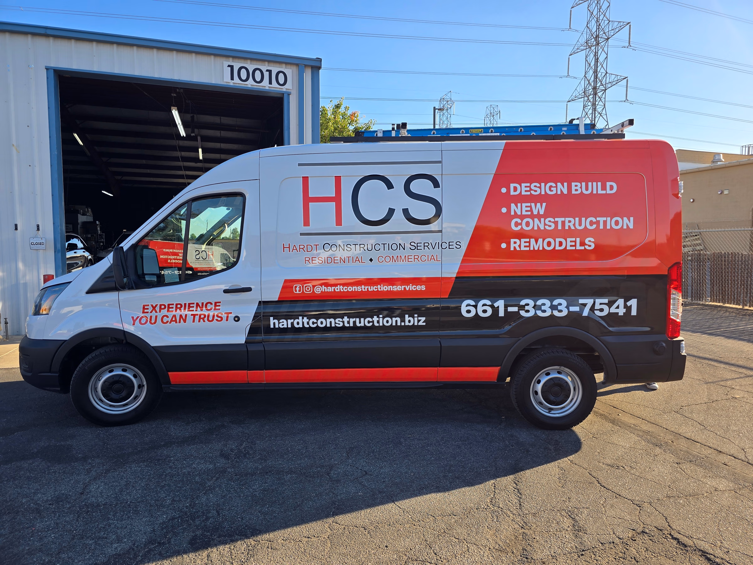 Hardt Construction Services vehicle wrap in Bakersfield, CA