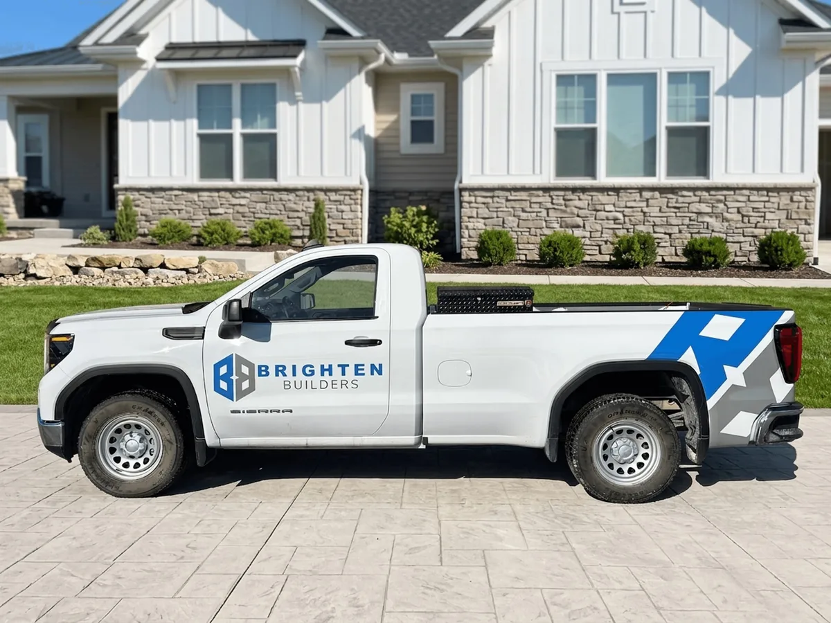 Spot graphics on a GMC Sierra truck in Kansas City, KS