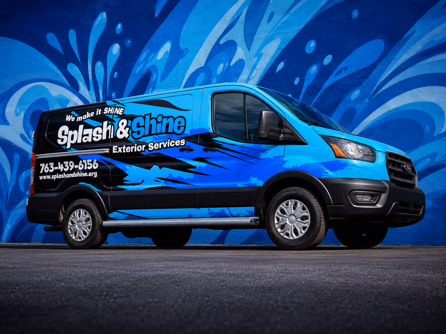 Splash & Shine Exterior Services vehicle wrap in Cambridge, MN
