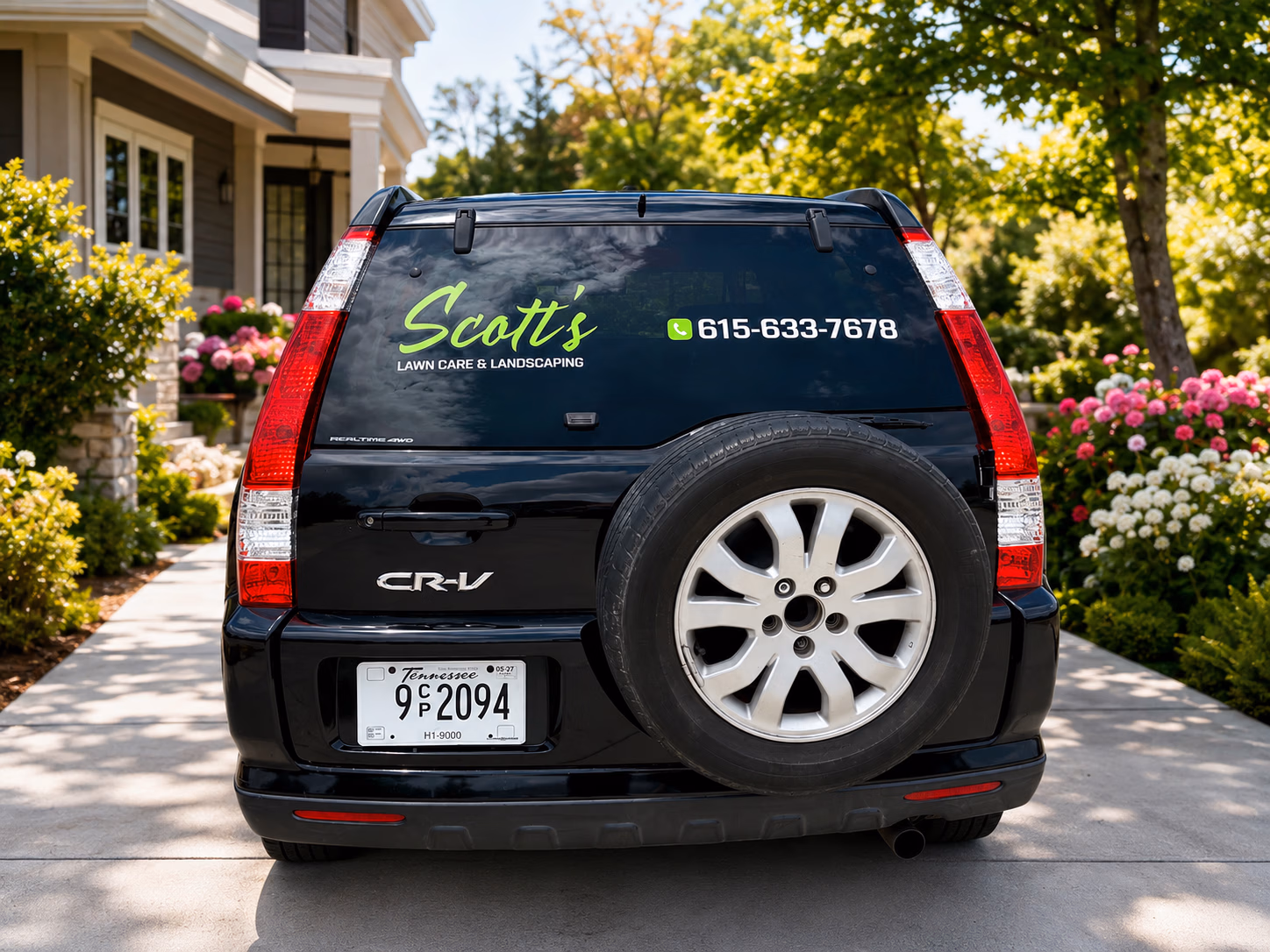 Scott's Lawn Care & Landscaping vehicle wrap in Lafayette, TN